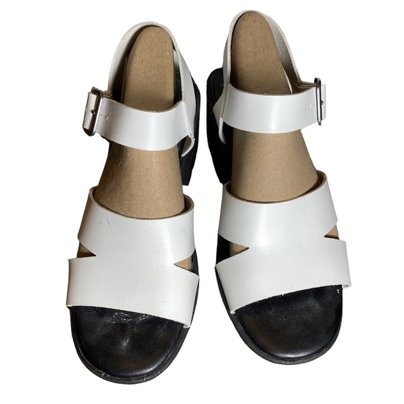 Women’s Report Vana Sandals - Picture 4 of 8